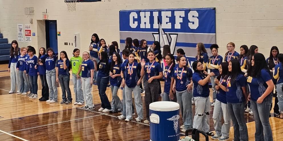 Lincoln Maidens Night!

Huge Thanks to the Lake View Maidens Volleyball Team for inviting the Lincoln Maidens to watch the game last night! 

Maiden Pride!