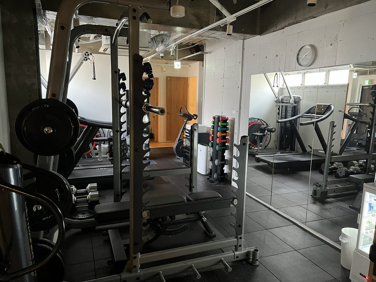 ◤￣￣￣￣￣￣￣￣￣◥
Para24フィットネス
◣＿＿＿＿＿＿＿＿＿◢

皆さまのライフスタイルに寄り添い、24時間いつでも快適なトレーニング環境と充実したサービスを提供いたします🙌

ご予約はこちらから🏃‍♀️💨
↓　　　↓　　　↓
lin.ee/En6Ug0D

#フィットネスジム
#筋トレ