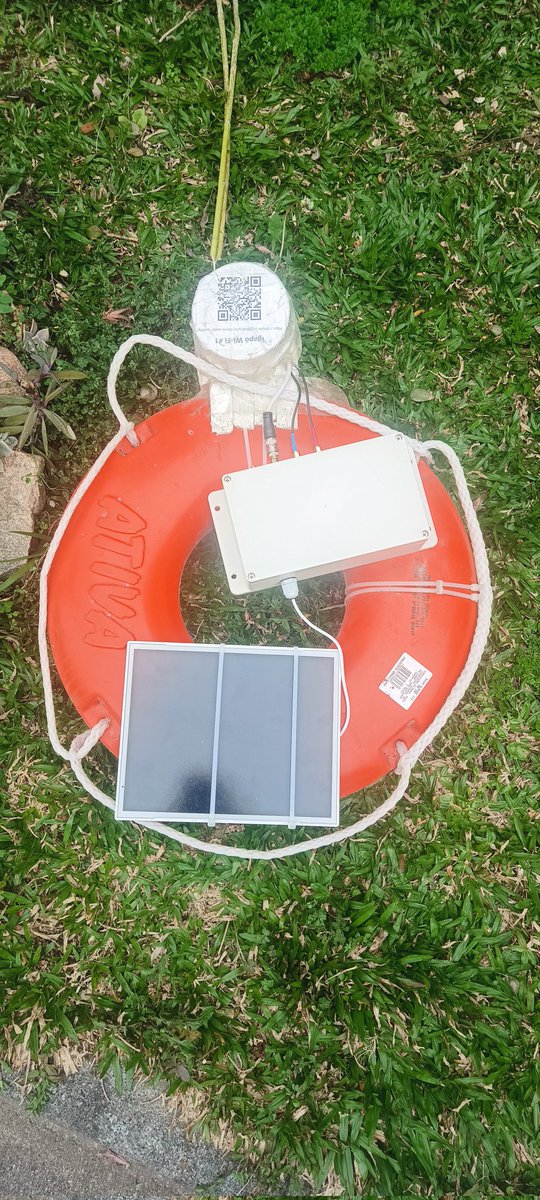 Testando no jardim: Igapó Wi-fi #1 
Sensores de pH, ORP e temperatura
Se tudo der certo vai para água semana que vem!