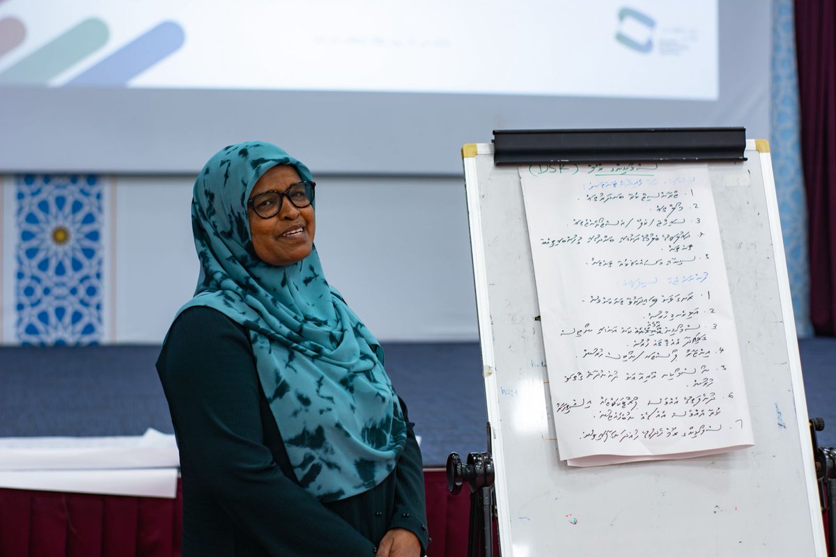 HPA_MV's tweet photo. Highlights from the awareness session held for healthcare providers in Lhaviyani and Baa Atoll, focusing on the Tobacco Control Act and Guidelines. 

#TobaccoFreeMaldives #HealthForAll https://t.co/phcJaxEUgn