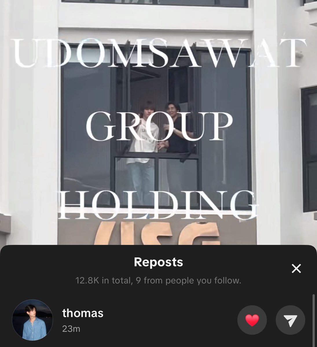 ฟังนะ จะไม่ให้หม่าม๊าซื้อข้าวเหนียวหมูให้กินทุกวันได้ไง เขยคนแรกของ gen3 ฮีตามศัพทุกทางด้วยซ้ำ!! ผมบอกแล้วประธานอู๊ดลองพิจารณารับ พซต คู่ของ UP ดูววววว มีคนพร้อมรับงาน สัญญา 60 ปีขั้นต่ำ

#โทมัสก้อง #thomaskong  
#tthomastc #kongjiro