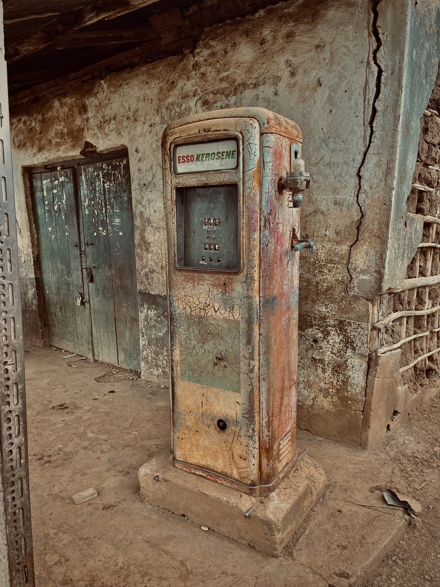 Back in the days, Esso kerosene was a lifeline in Uganda, especially from the colonial period through the 1990s when electricity was limited and unreliable outside a few towns. For most rural families, it was the only source of light through tadooba lamps and hurricane lanterns.