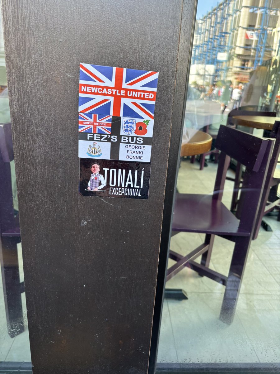 What a day 🇧🇪 ⚪️⚫️  <a href="/fez_1892/">fez ⚫️⚪️</a>