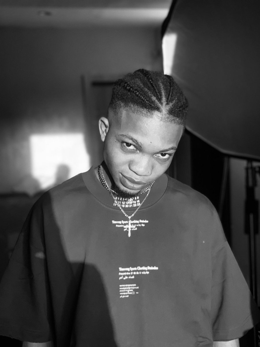 demaxofficial's tweet photo. I need to start getting active on here… HNM X https://t.co/qLJU74oc1z