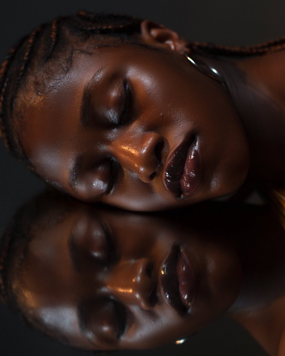 minnie_boujee's tweet photo. Two shades ✨✨
#facemodel #DiorSS26 #modeling https://t.co/hCw8YCHo4n