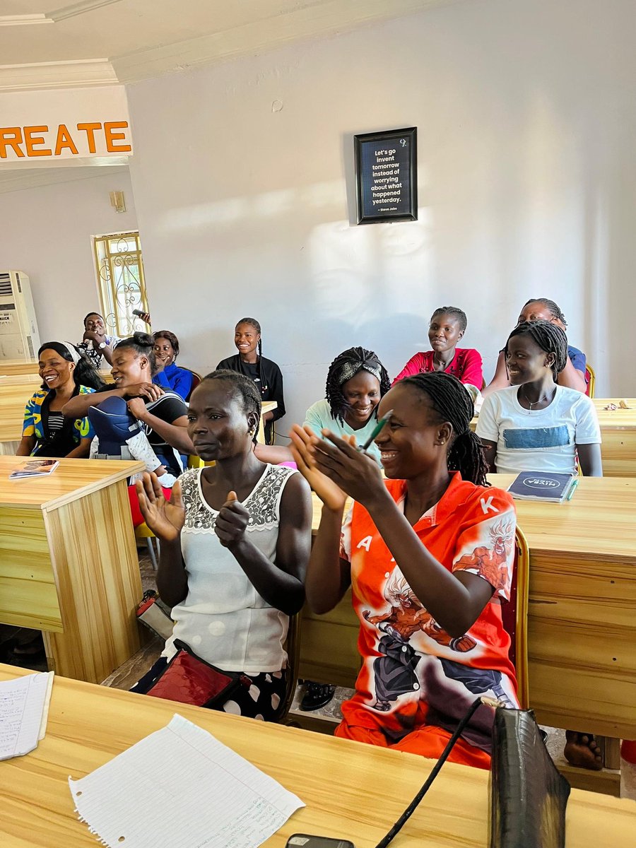 julbyenjoy's tweet photo. Day 4 empowering rural women with digital literacy @LangtangIHub .
Today we talked about the power of social media, and reasoning AIs.
Trust me their minds were blown and I had a proud teacher moment.
Imagine empowering more rural women across every state with digital literacy. https://t.co/CFt7e8DREs