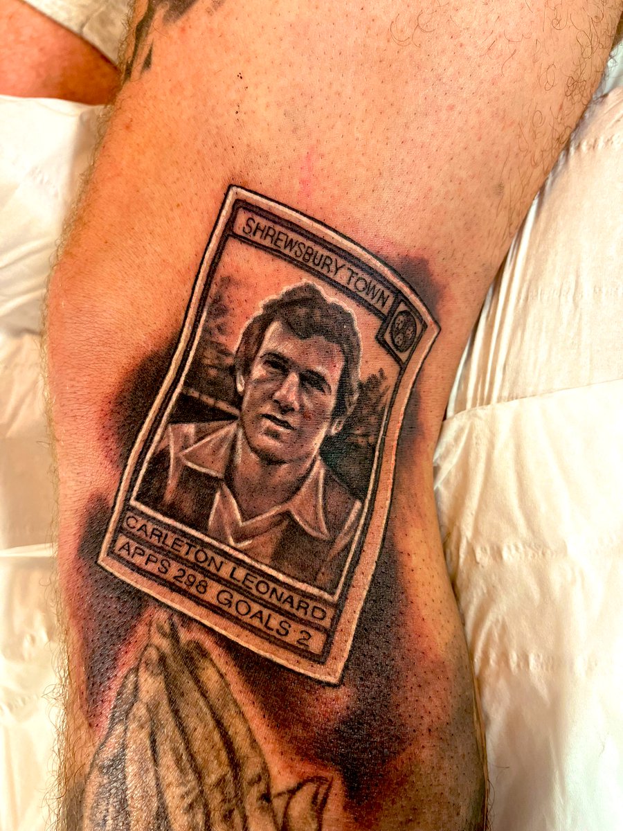 Thought I’d get the old man’s Panini sticker with apps and goals. A goal every 149 games 😂😂👏