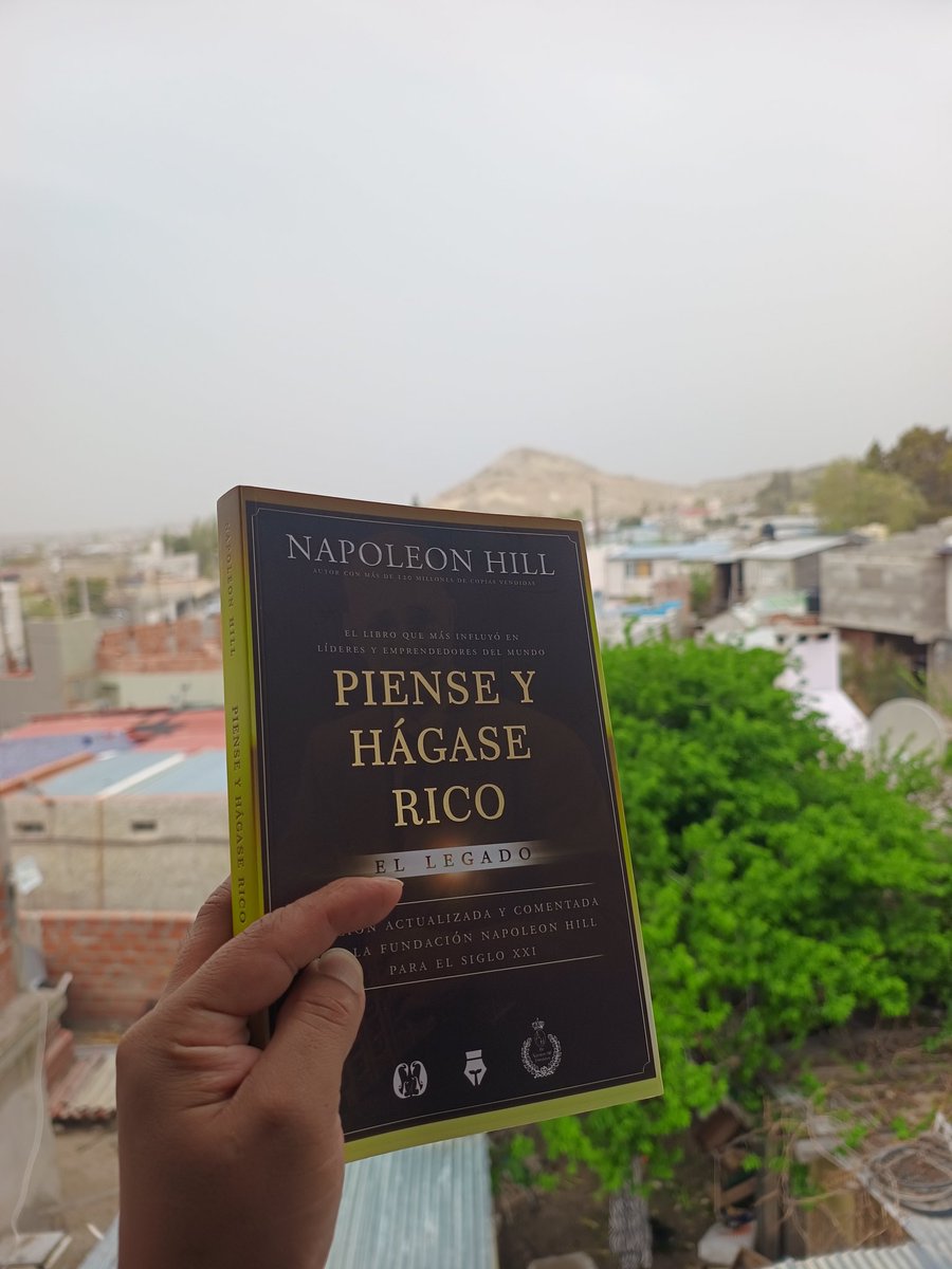 riptopatagonia's tweet photo. Al viento de Comodoro Rivadavia lo combatimos con un buen libro!!!!
Ustedes que hacen??

#viento #comodororivadavia
#emprendimiento
#patagonia
#GlobalSumudFlotilla https://t.co/q1FvGLWmhu