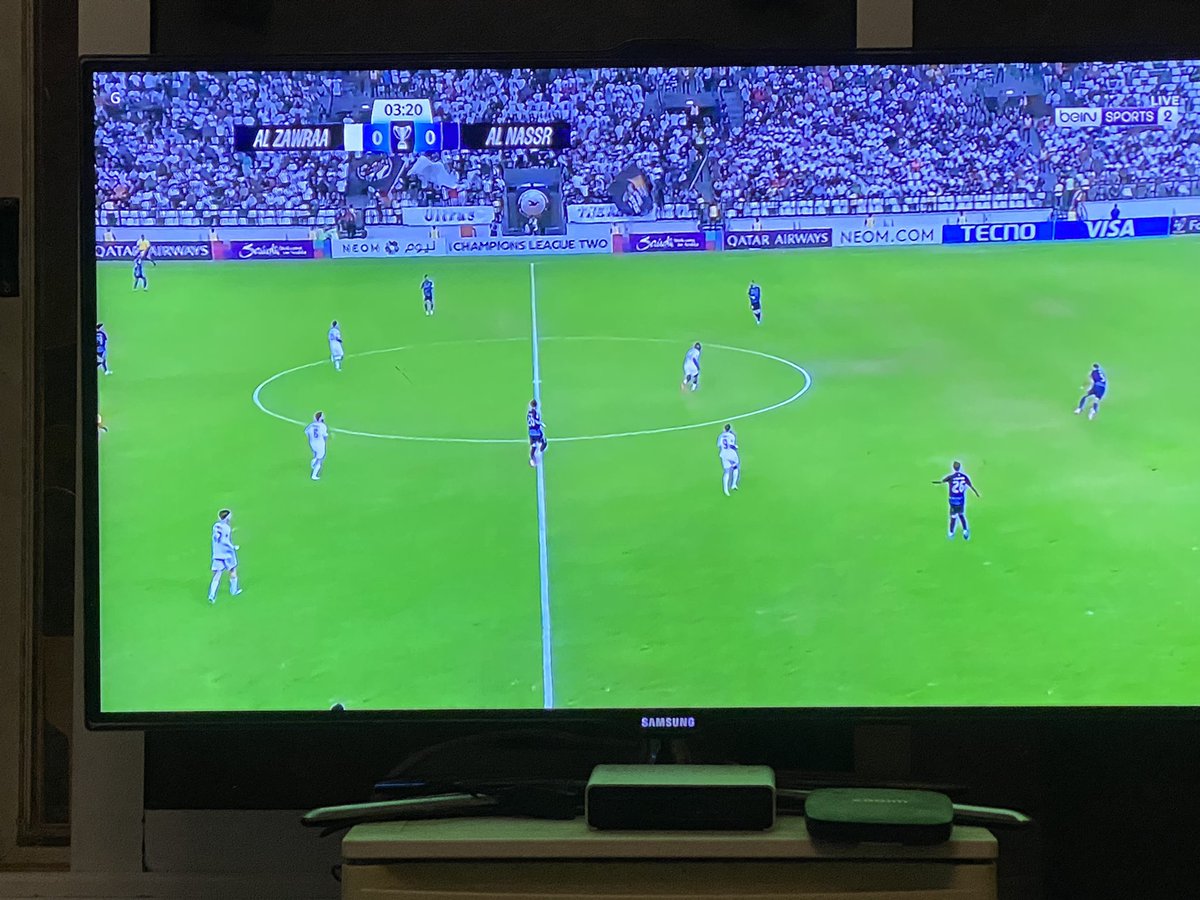 اتوقع بيفوز بنتيجة كبيره عشان اللاعب المدلل مو معهم  
#النصر_في_العراق