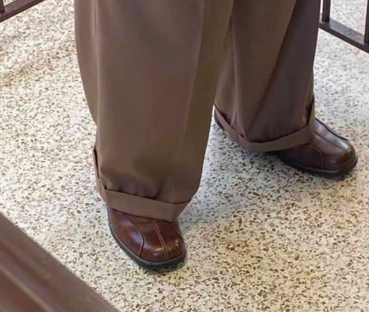 CarlBMenger's tweet image. If ya boss looks like this, you won’t get cut by AI anytime soon.