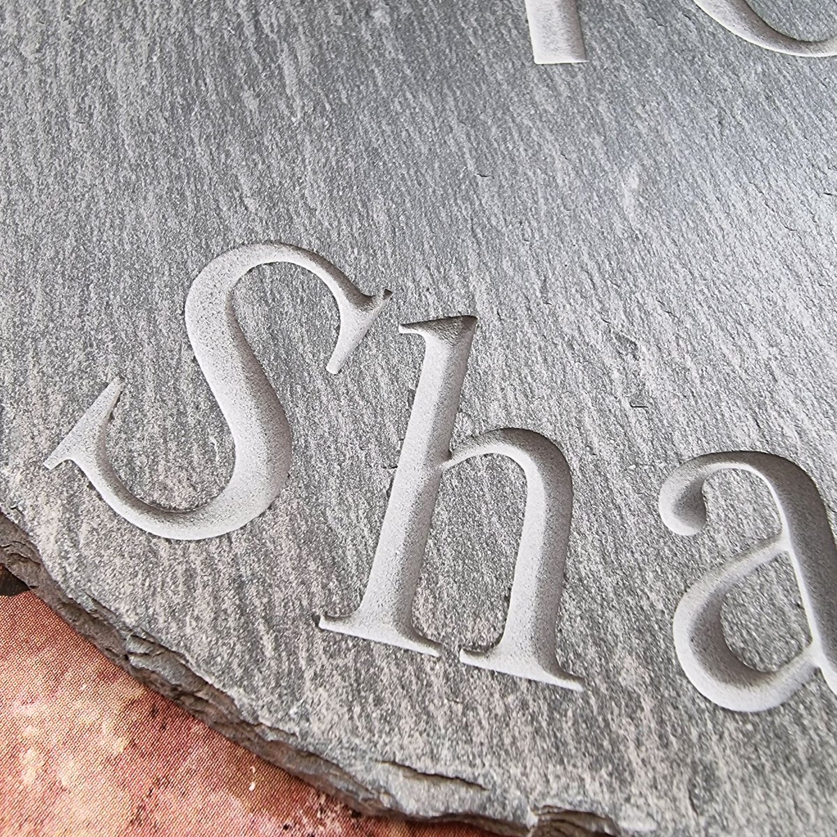 LeadDIYshop's tweet image. Bring character to your home with our engraved slate house signs 🏡✨
Rustic charm, durable design, and personalised to make your space truly yours.

🌐Website shop and socials🌐
🔗🔗🔗
linktr.ee/LeadDIYshop

#SlateSign #HouseSign #RusticHome #EngravedSign #SlateHouseSign