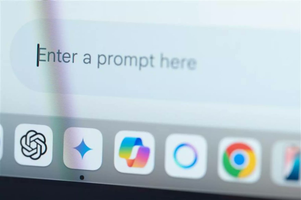 Warner School’s Oliver Boxell talks with WXXI News about how AI impacts mental health and relationships for kids, teens, and young adults.

🎧 Listen + read: wxxinews.org/local-news/202…