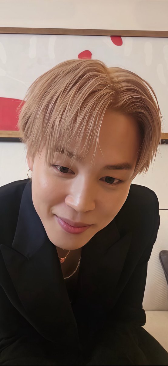 “BTS is the most important thing to me.”
I know how you feel Jimin. 💜

-👽