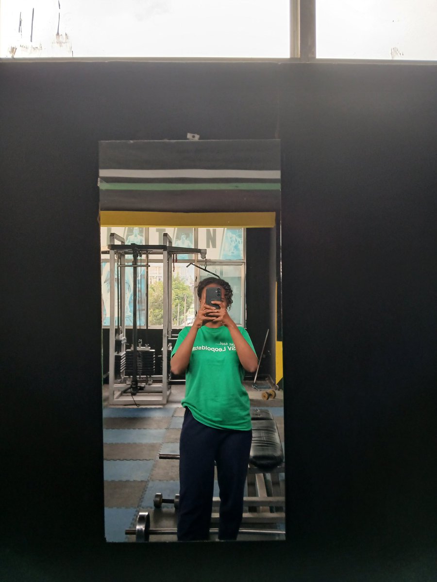 BetelhemGi58527's tweet photo. You can call me wrong but Money spent for gym,book and quality time with yourself is well spent.
#bookwarm #gymrat #caffeinated https://t.co/2zrBkXTD9n
