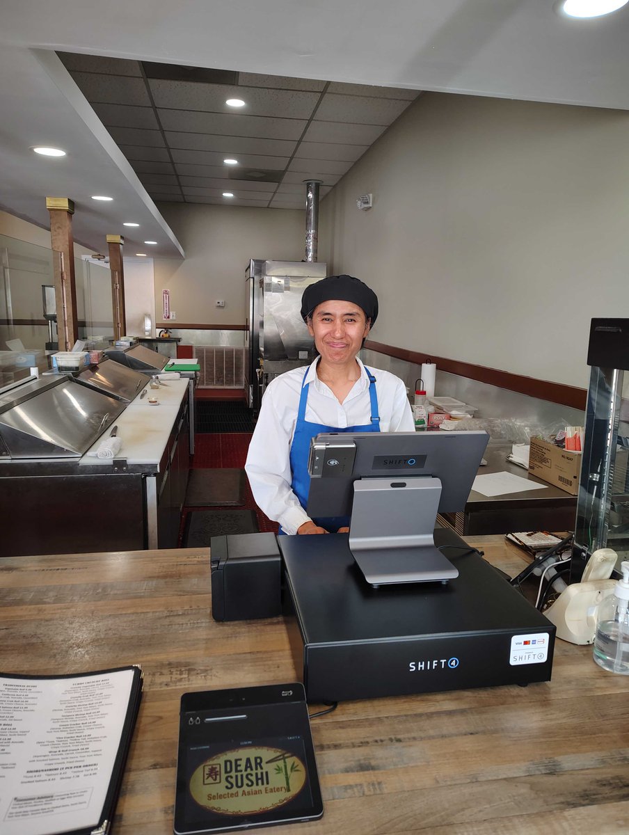 CPando_SkyTab's tweet image. 🍣 Nashville, meet your new sushi spot → Dear Sushi!
Authentic rolls, tasty drinks, &amp;amp; all the classics 🥢✨
Vibes = perfect for fam or friends.
Smooth checkouts thanks to @Shift4 + @SkyTabPOS 💳👌
#NashvilleEats #SushiLovers