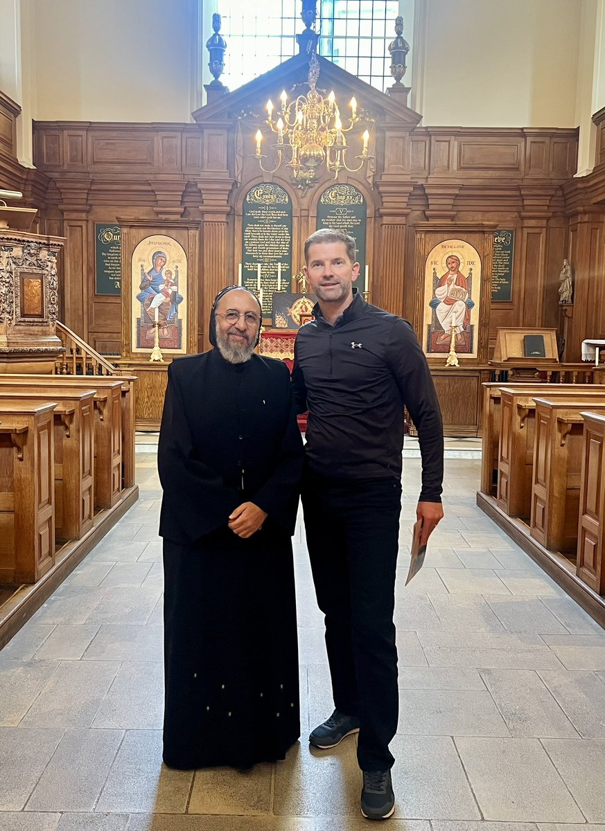 AndyOllerton's tweet photo. Delicious dinner and inspiring conversation with @BishopAngaelos after a long day of filming in London. Exciting to hear of young people finding faith in the Coptic Orthodox Church and to give Bishop Angaelos a copy of my new book #thequietrevival @biblesociety https://t.co/YyAIJKWsK1