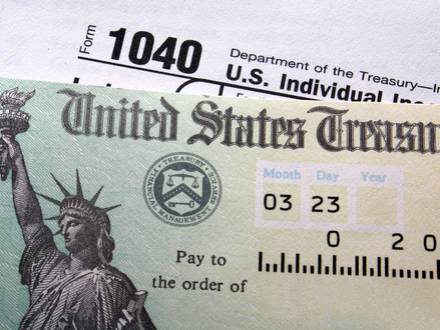 jdteterlaw's tweet photo. Paper Checks Will No Longer Be Available for IRS Tax Refunds https://t.co/0dW9e93p5T https://t.co/AqmYdAel2N