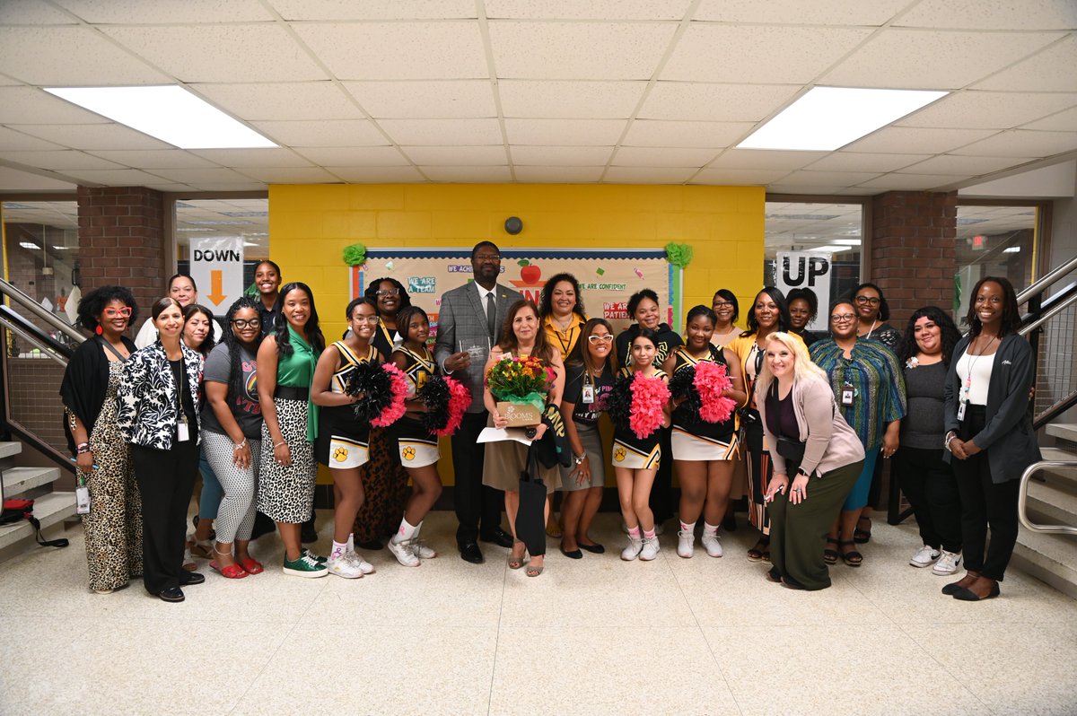 Congratulations to the following MVP Award recipients!
The selected employees exemplify positive culture, communication, and caring relationships at all times! 🎉
<a href="/AliefCounseling/">Alief ISD Counseling</a>  - Shameka Gilbert 
<a href="/Alexander_AISD/">Alexander Elementary</a>  - Yolanda Plazas
<a href="/KennedyCougs/">Kennedy Elementary</a> - Gladys Anillo
<a href="/alief_middle/">Alief Middle School</a> -