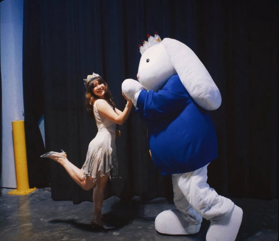 Alysa + mei mei 

📸: alysaxliu