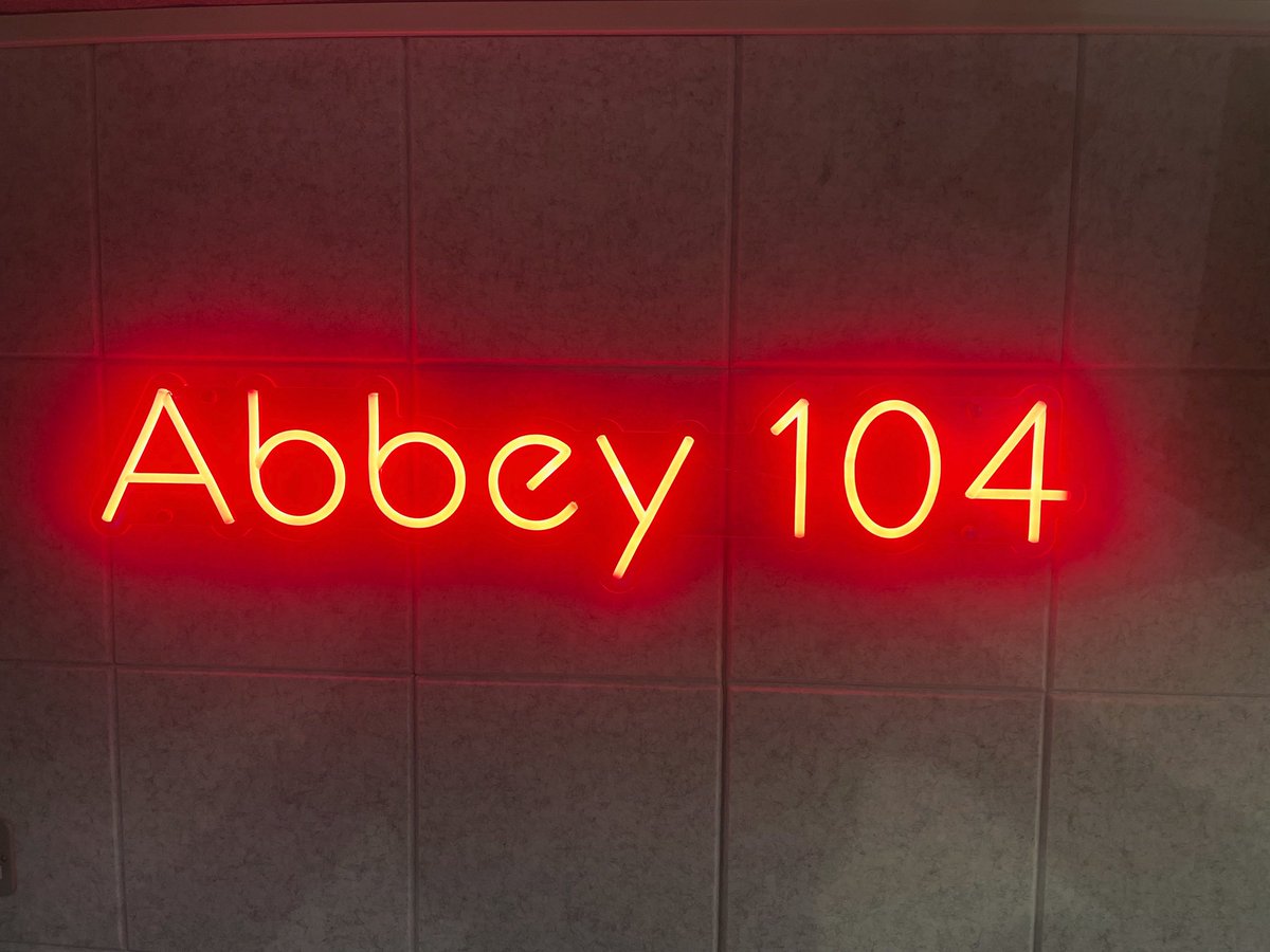 It’s Wednesday evening and just over an hour to go before I start my Folk &amp; Roots show on Abbey104. Why not join me?