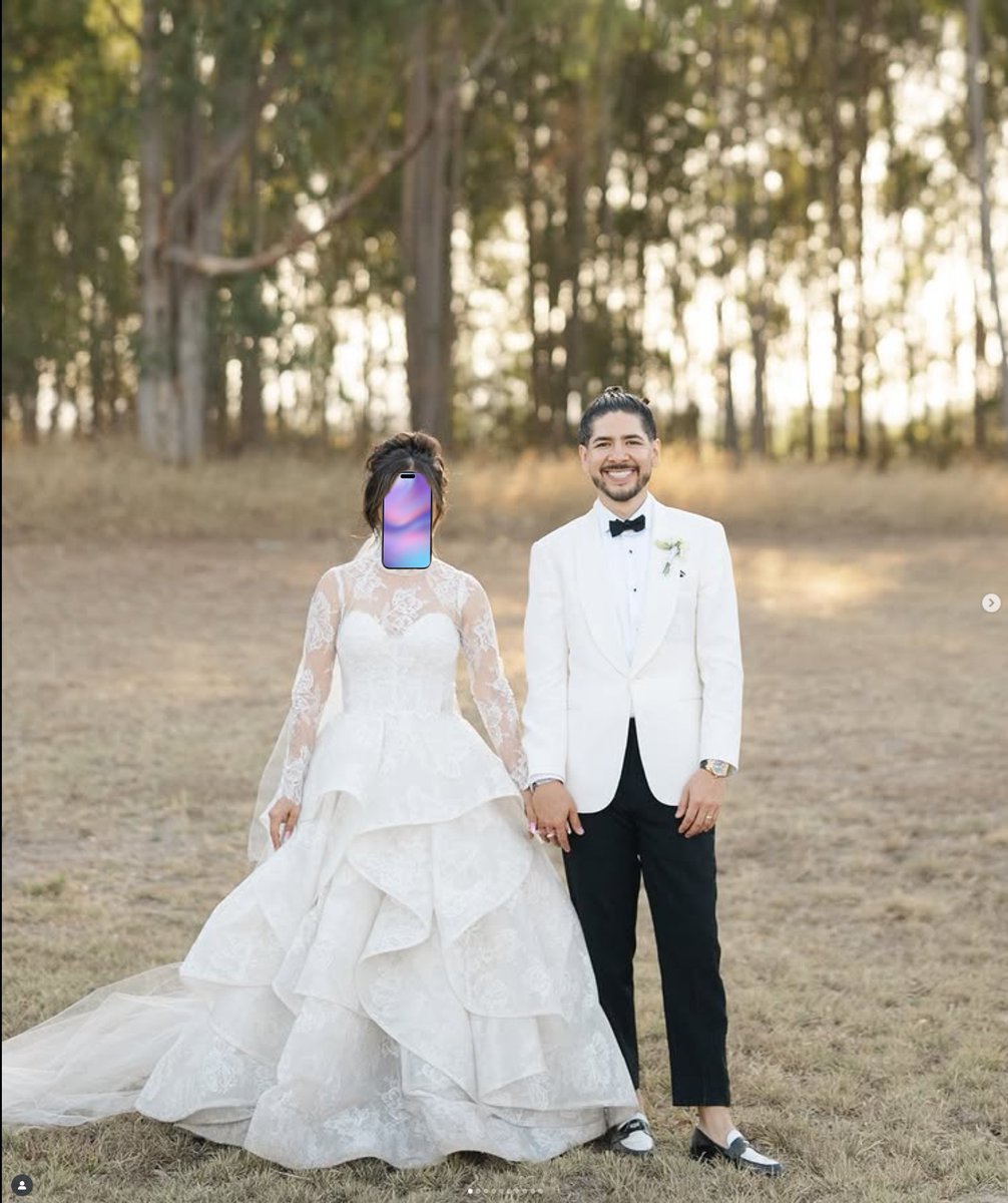 NibPencil's tweet photo. @Castro1021 Happy for the both of you! Castro and Duncan!!!!!! ❤️ 

PS: Fatty can you dual stream on youtube so i dont have to mess with ADS!!! https://t.co/YfxvPcFWfy