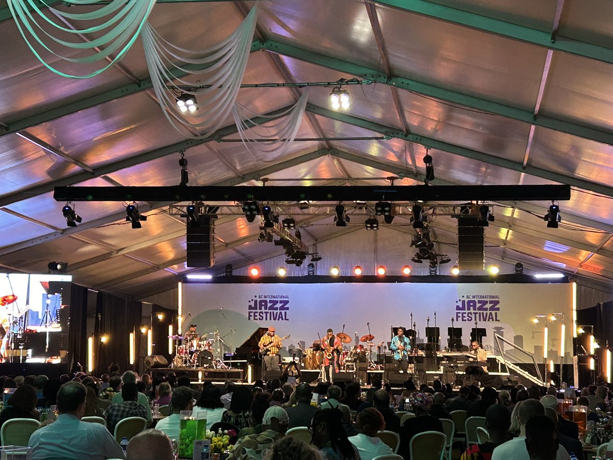 This is the Inaugural BC Jazz Lounge!! 

Today’s show is sold out but we still have limited Fan Show tickets available at mookh.com .

#BCJazzNairobi #JazzForGood