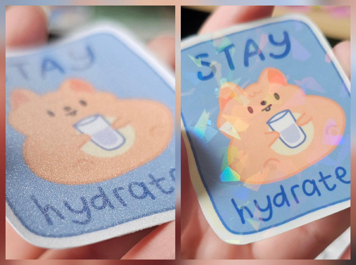 ITCP: instituto tinycat de pesquisa, apresenta:

duas possibilidades de textura/efeito novas para os adesivos. a primeira opção é com ✨️glitter✨️, e a segunda 🌈holográfica🌈.

vote na enquete abaixo para auxiliar a adm aqui a decidir a nova cara dos adesivos: