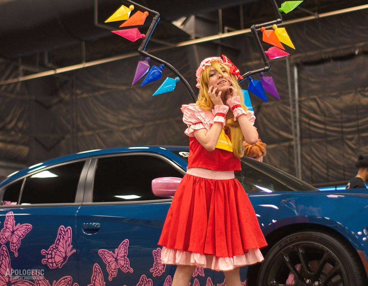 I unironically love Flandre just as much as Remilia ❤️