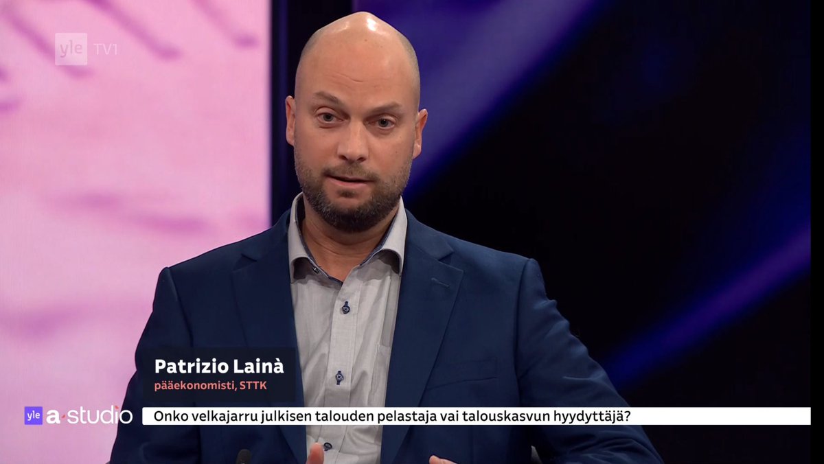 Koko Suomen pääekonomisti kertoo #yleastudio'ssa, että Ruotsi on saanut pidettyä velkaantumisen kurissa maahanmuuton avulla. 🤦🏻