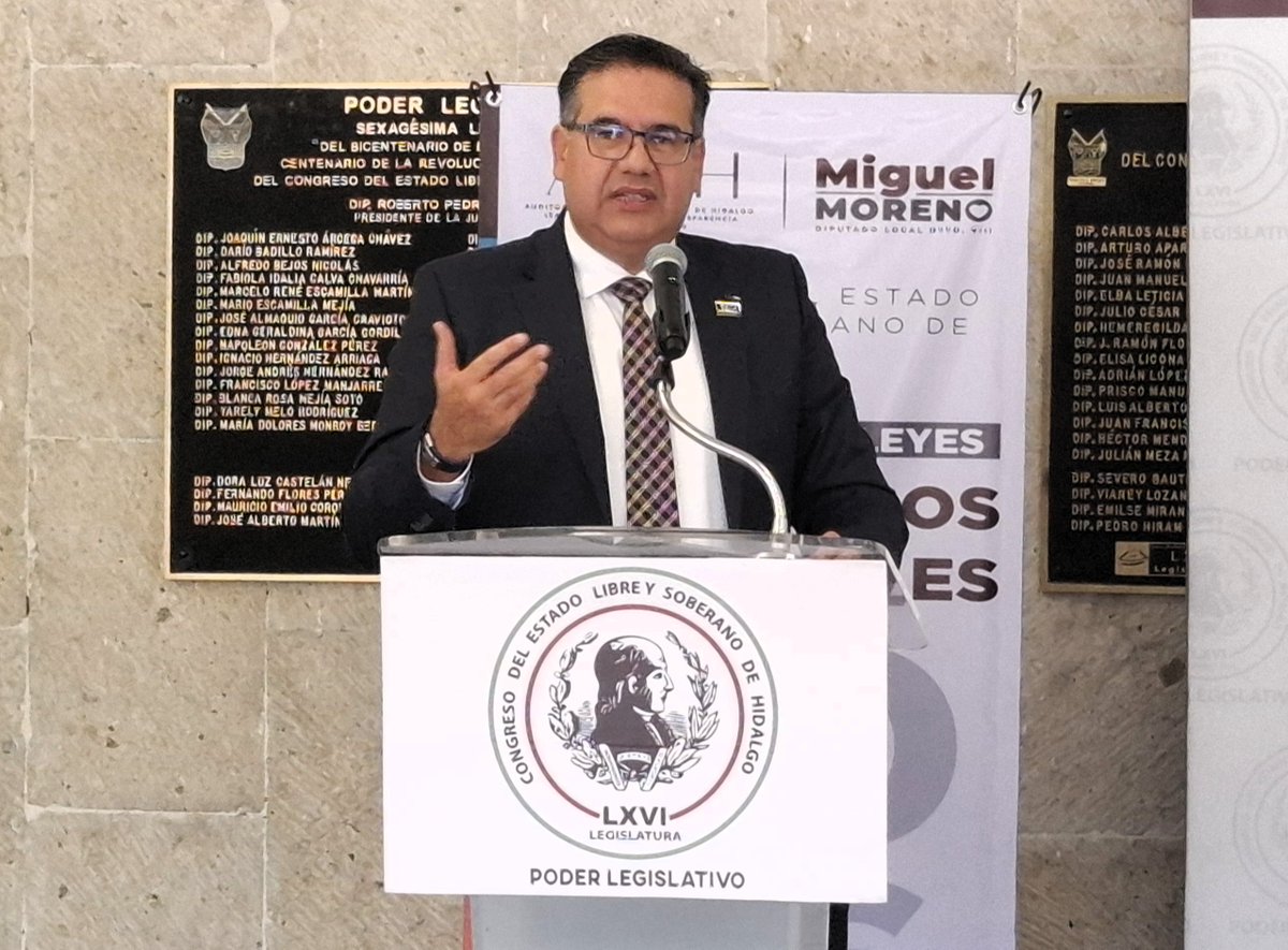 ASEH_Hgo's tweet image. Desde el @CongresoHidalgo, el Diputado @AndresVeVa_ encabezó la entrega de Leyes de Ingresos municipales. Lo acompañó el Auditor Superior, Mtro. @jorvalverdeASEH.
El plazo vence hoy 1 de octubre a las 16:00 horas. Cumplir es gobernar con responsabilidad, se dijo en el evento.