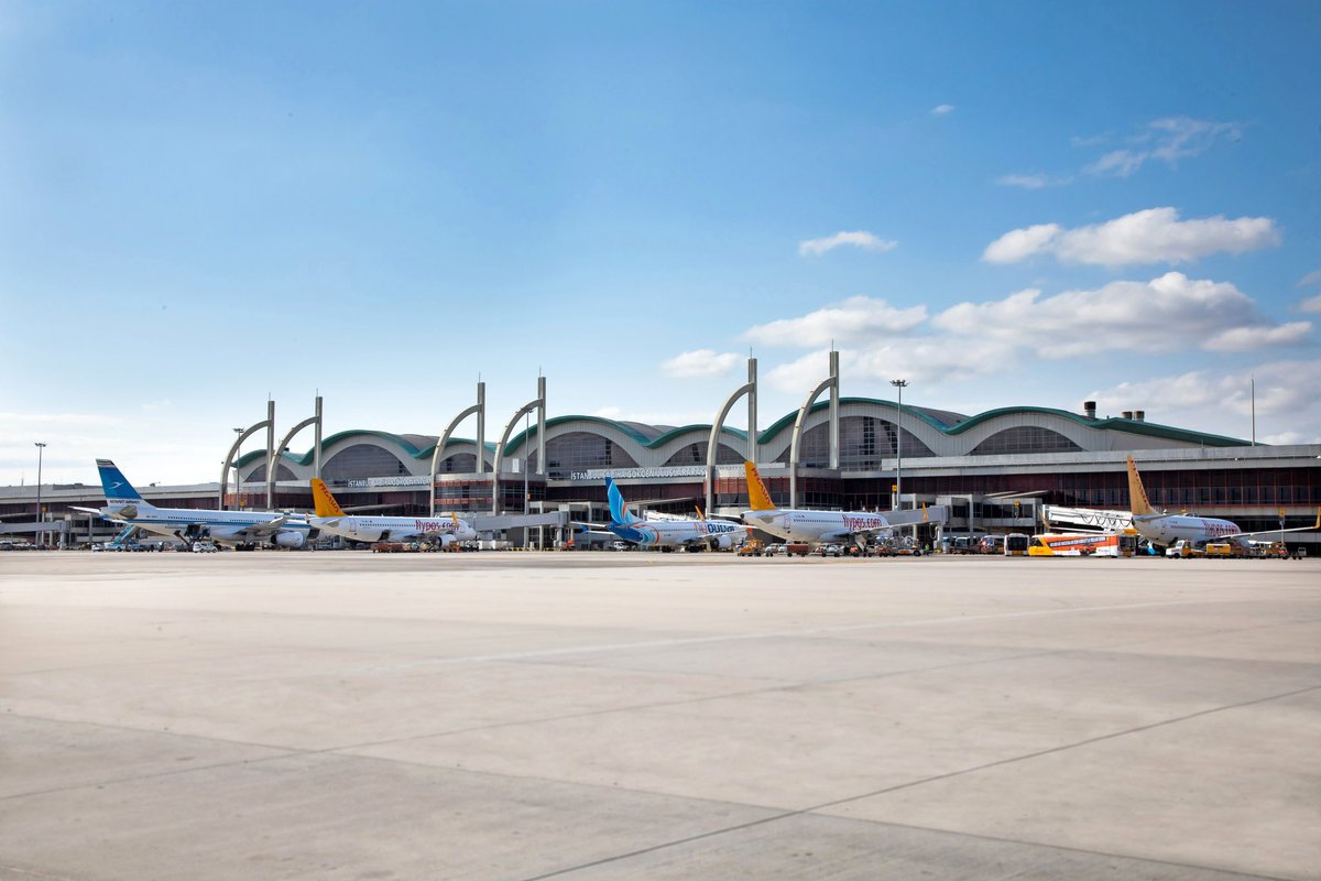 Ağustos ayında, tüm zamanların en iyi aylık performansını sergileyen İstanbul <a href="/SabihaGokcen/">Sabiha Gökçen Airport</a> Havalimanı, yaz sezonunu rekorlarla kapattı.

Detaylar: boardinginfo.com/istanbul-sabih…

#Reklam <a href="/heasresmi/">HEAŞ</a>