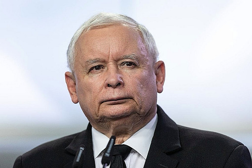 Kiedy ta ruska menda, ten zdrajca Polski, konfident, oszust, złodziej i socjopata trafi za kraty?

Ta kanalia od początku swojej publicznej działalności grała na zrujnowanie naszego życia

Im gorzej dla Polaków tym się ten gnój bardziej radował.

DOSYĆ! <a href="/OficjalnyJK/">Jarosław Kaczyński</a>

<a href="/PK_GOV_PL/">Prokuratura</a>