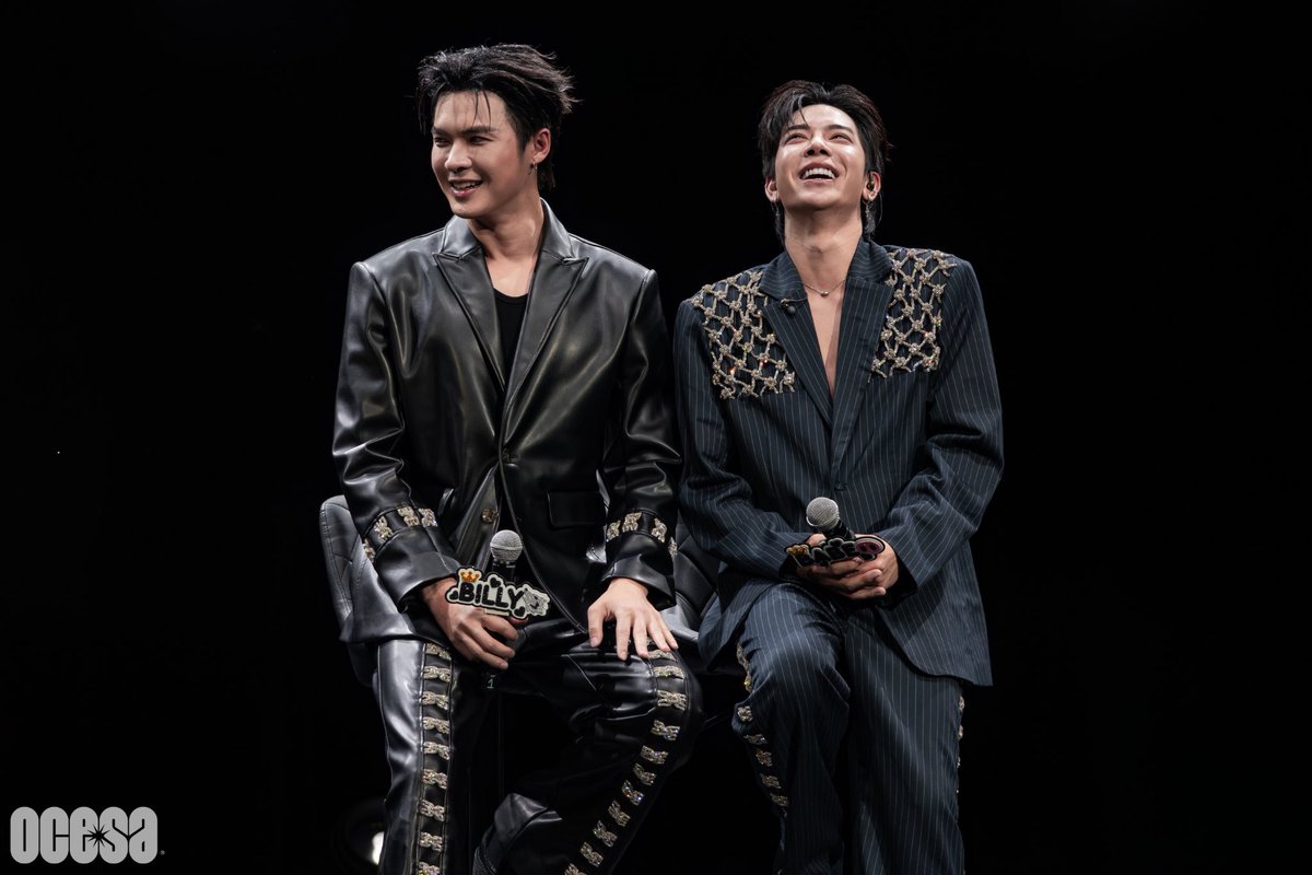 ocesa_kpop's tweet photo. Hace un mes vivíamos el primer fan meeting de #BillyBabe en México🤎
📸: Lau Villegas https://t.co/m4KYFoM06a
