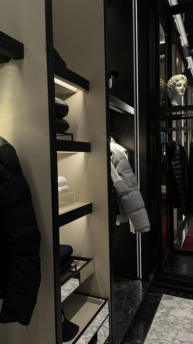 Cloux74's tweet image. Manifesting a prosperous Q4