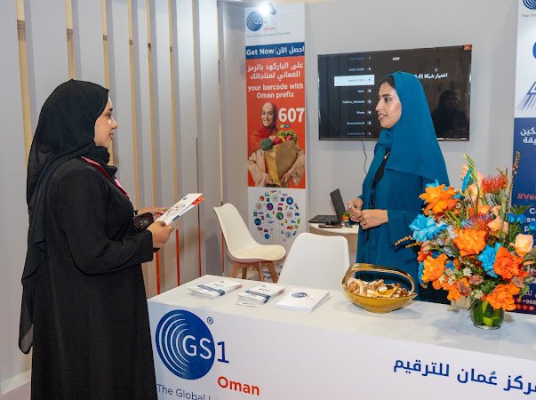 GS1Oman's tweet photo. يشارك #GS1Oman في معرض الامتياز التجاري العُماني السعودي (30 سبتمبر - 2 أكتوبر 2025)، بهدف توعية الشركات بأهمية تعزيز منتجاتها بالباركود ��لعُماني لضمان جودة وكفاءة حضورها في الأسواق. https://t.co/3G5480dw2o