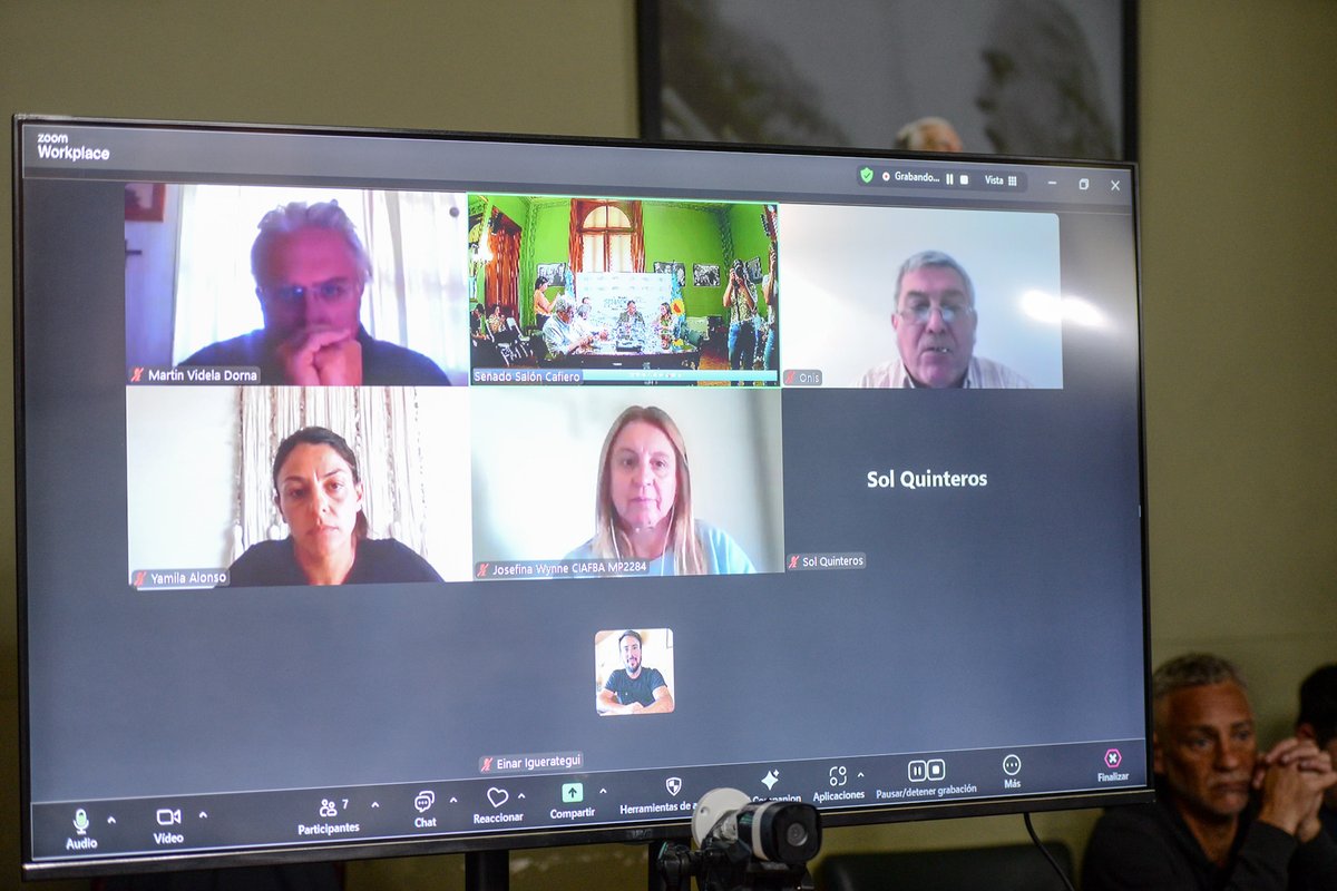 Senado_BA's tweet image. 🏛️Comisión de Asuntos Agrarios y Pesca: jornada informativa sobre el cuidado del suelo

🔗senado-ba.gov.ar/Prensa_Noticia…