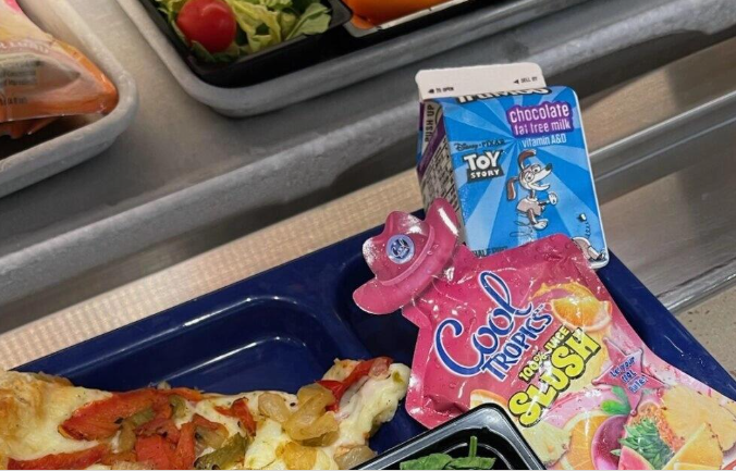 DrBerryTN's tweet photo. Tennessee should be on this list!
Public School children Cannot learn &amp; grow like they should  if we are shoving junk food in their mouths 2-3 times each day!
https://t.co/wc7J9Hqu4l
#MTHA #MakeTennesseeHealthyAgain https://t.co/3S0SwzQCc5