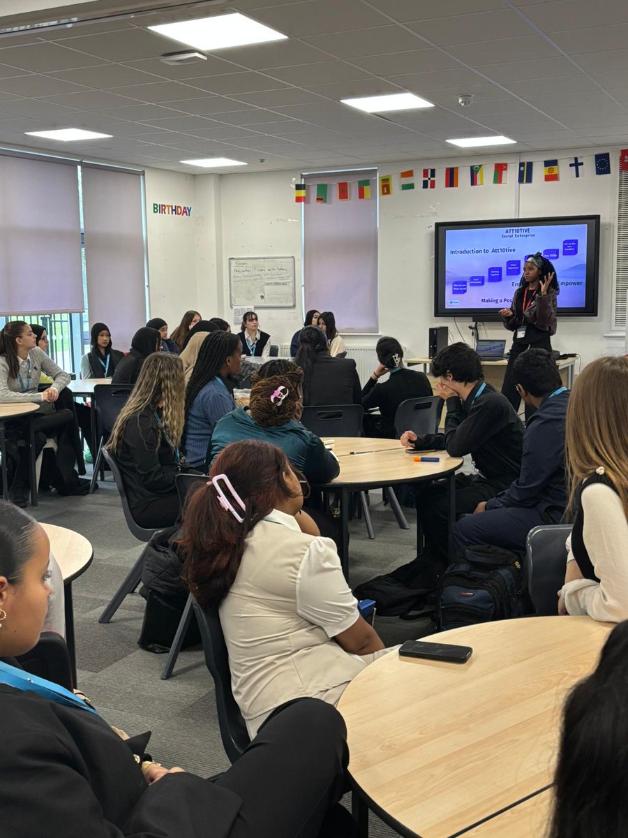 StockwoodPk's tweet photo. Our new Year 12 students got introduced to @att10tive Social Enterprise today with an informative and engaging session delivered by Montell Neufville.

@advschools @HarrietMills86 https://t.co/DiCrObHGL6