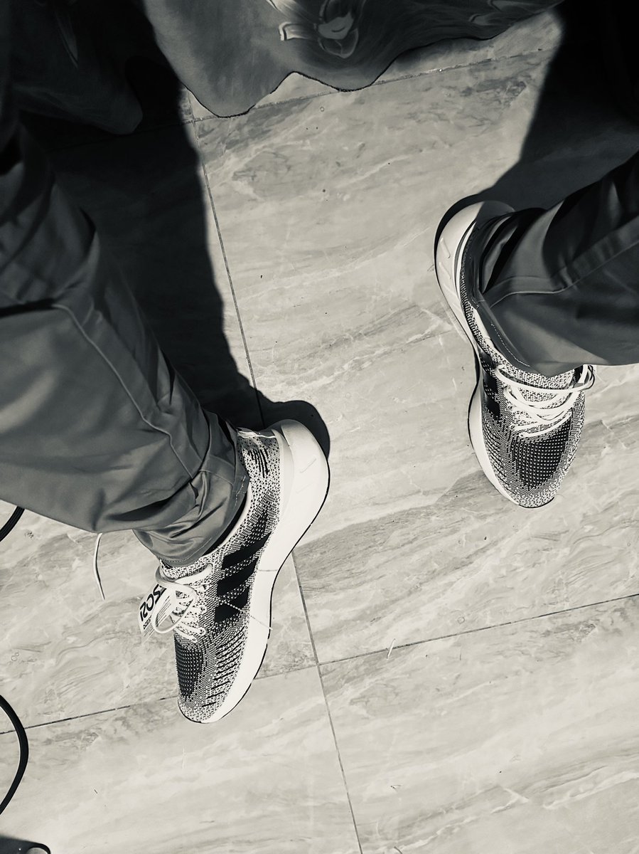 kicks be fly, word to Hermes🪽 &amp; Liu Kang🪽
