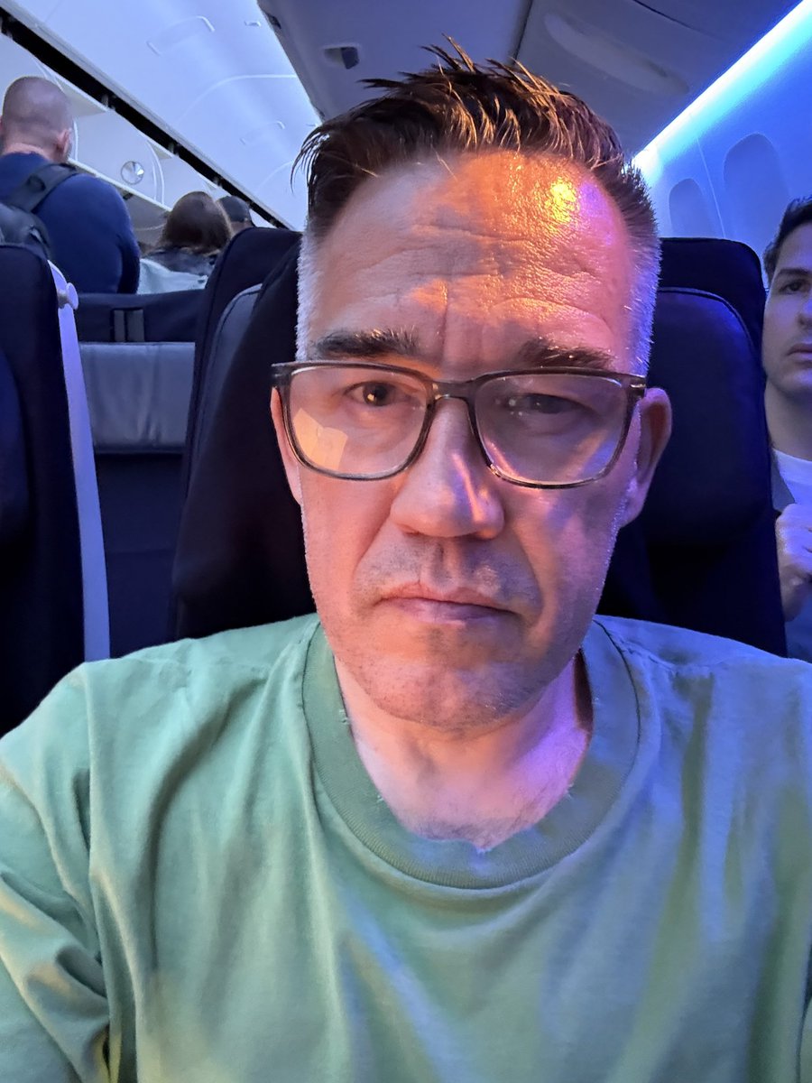 Lars Behrenroth tweet media