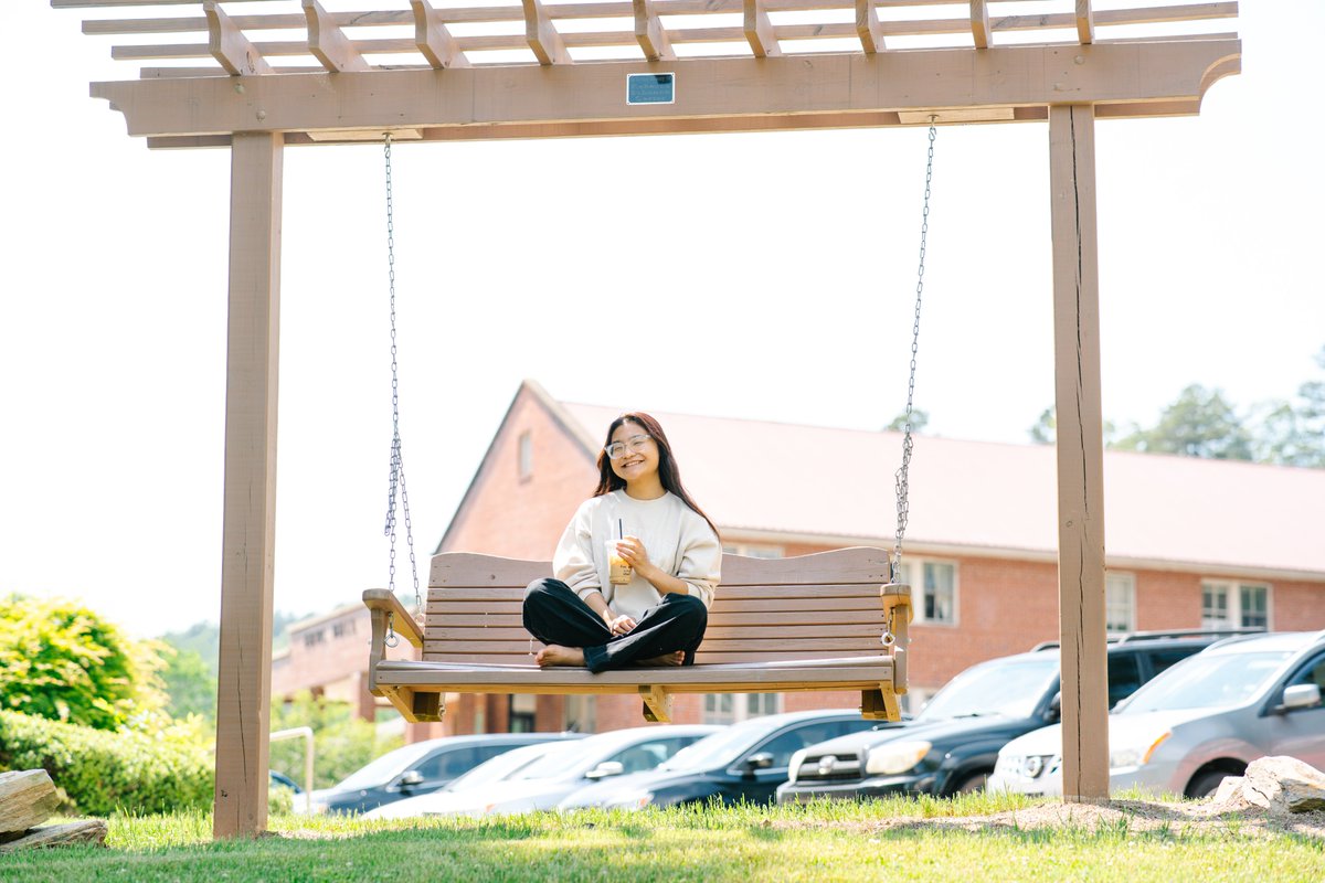 We’re so proud of TFC vocal student Tin Ting, who advanced to the Top 20 in Global Zomi Lengthe among 100+ contestants worldwide! 

Read more about her experience here: tfc.edu/news/tfc-stude…