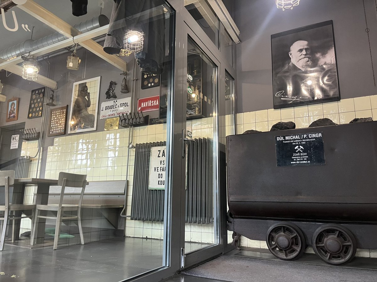 Jan Petrus tweet media