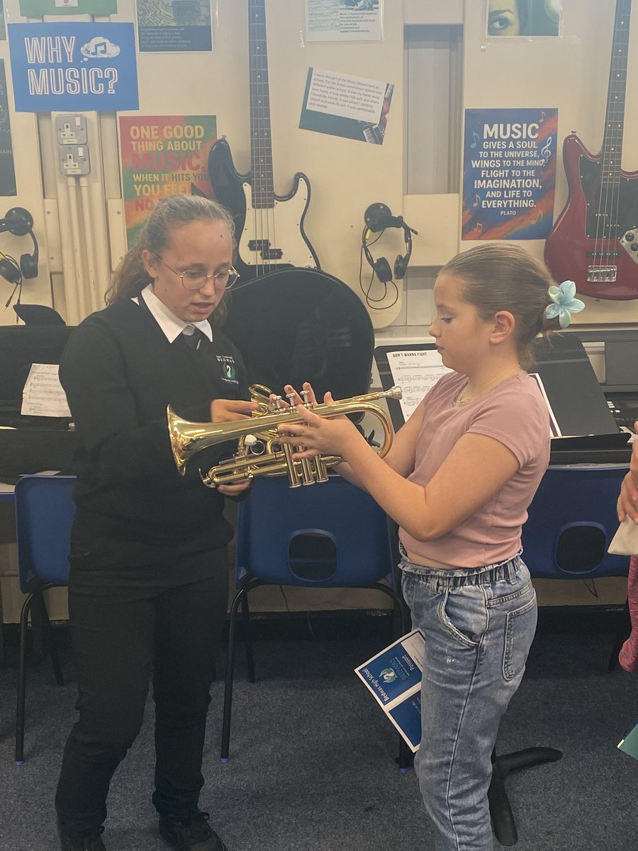 I’m very thankful for the help and support our pupils gave tonight in open evening. Great music snd drama ambassadors! 🎤🎼🎹🎸🥁🎺