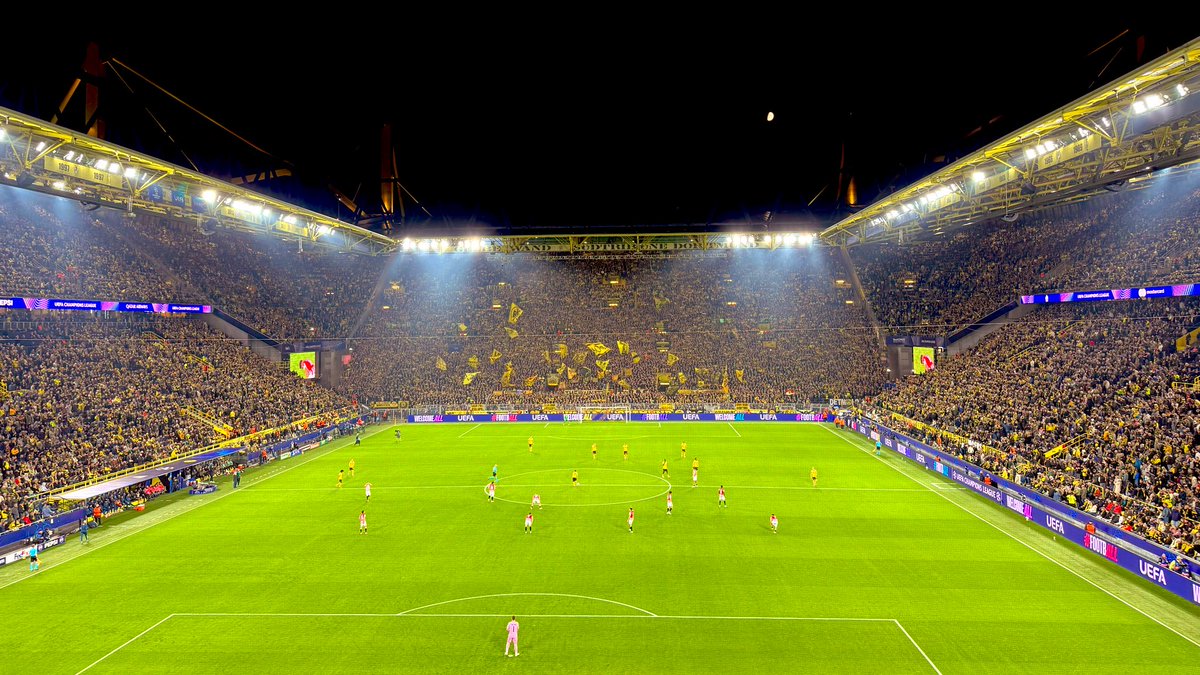 Auf geht’s Jungs… 3 Punkte! <a href="/BVB/">Borussia Dortmund</a>
#BVB #BVBATH #UCL