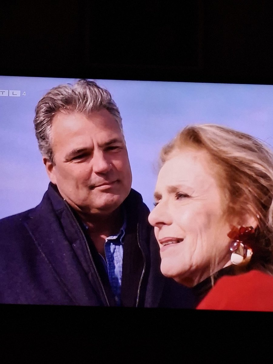 Ik heb 15 jaar gemist , maar dit is toch mooie tv 😪