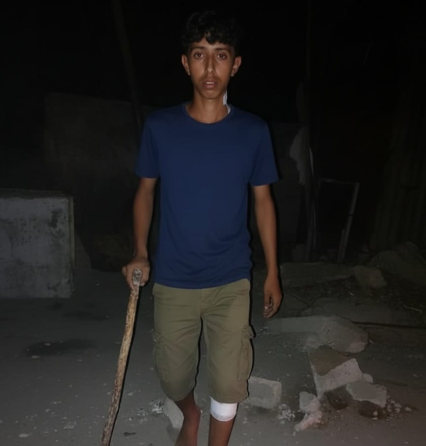 jamil_GZ's tweet image. ‼️‼️
I feel I can’t take it anymore… 😭
Hunger is tearing me apart, medicine is gone, and the blocked streets choke us, reminding us we’re trapped on every side.

I can’t afford food or treatment… every day drags me closer to collapse. 💔

My plea is for my voice not to die in…