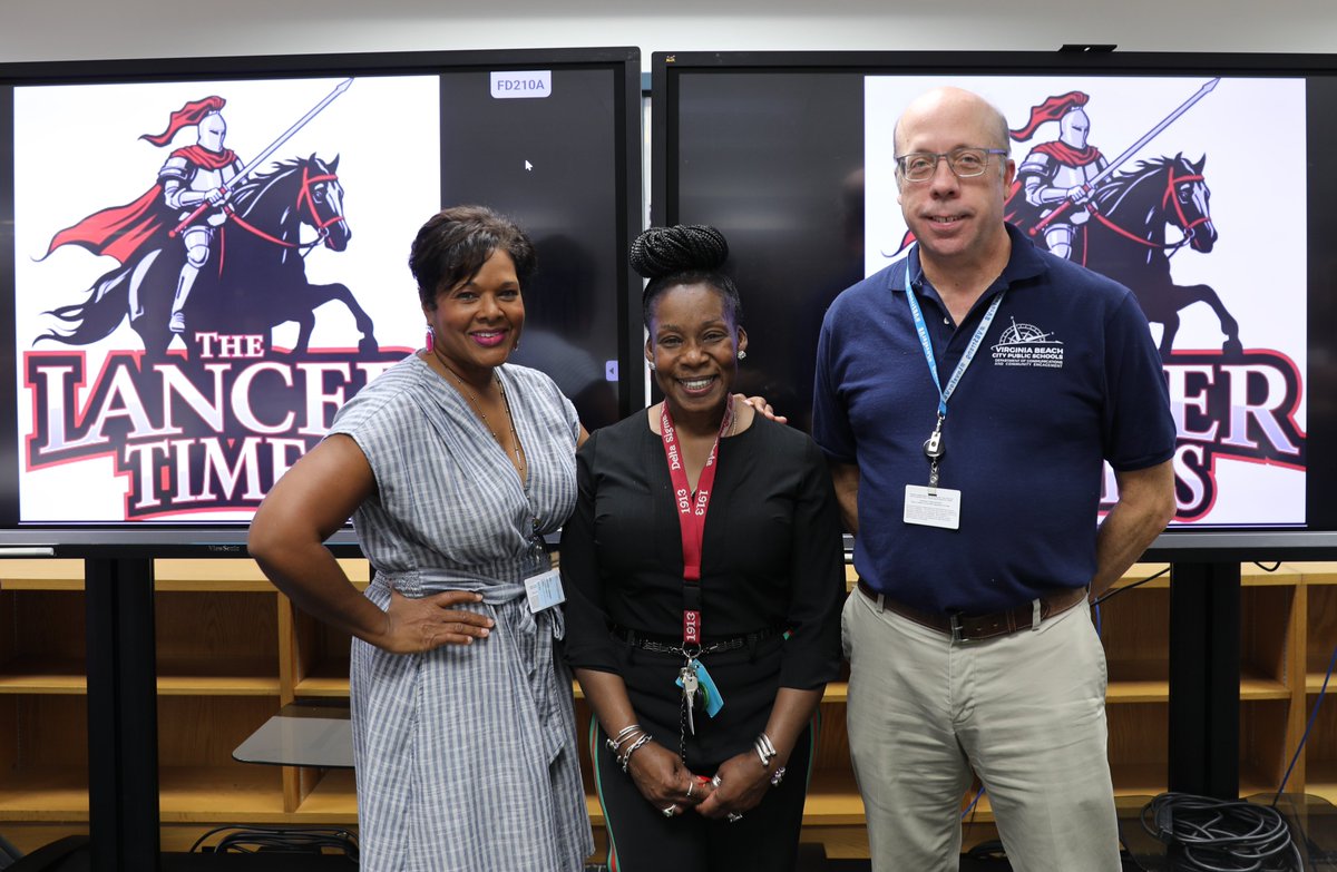 vbschools's tweet photo. 📰 Landstown MS 8th grade Thrive class launched The Lancer Times! 25+ students are reporting, editing, and designing stories while learning about journalism.

They even spoke w/ members from the VBCPS Depart. of Communications about journalism.

#WeAreVBSchools #LancerTimes https://t.co/eiWwnPuaBB