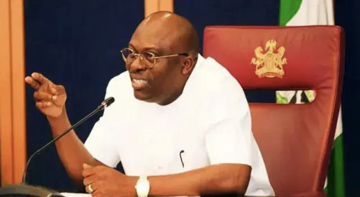 HenryEmehronye's tweet image. 🚨 JUST IN: Rivers State Governor, Siminalayi Fubara, formally disengages members of his cabinet after 2 years — thanks them for their service &amp;amp; contributions.
#RiversState #Nigeria #BloggersOfX