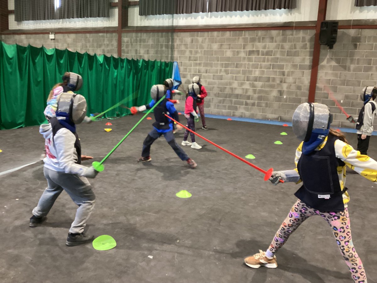 soppas_f's tweet photo. Day 3 fencing 🤺 https://t.co/TeCe9rrXvH