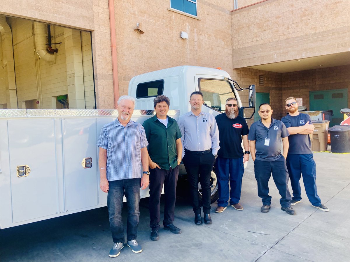 theevchoice's tweet photo. We beat the clock! Using our Sourcewell contract, we delivered this Rizon truck to the City of Claremont on Sept. 30th!
Why the hurry? We secured the City stacked funding, both HVIP and the 45W Federal Tax Credit right before the deadline.
#EVChoice #ElectricTrucks #Sourcewell https://t.co/F4hSMBFwi1
